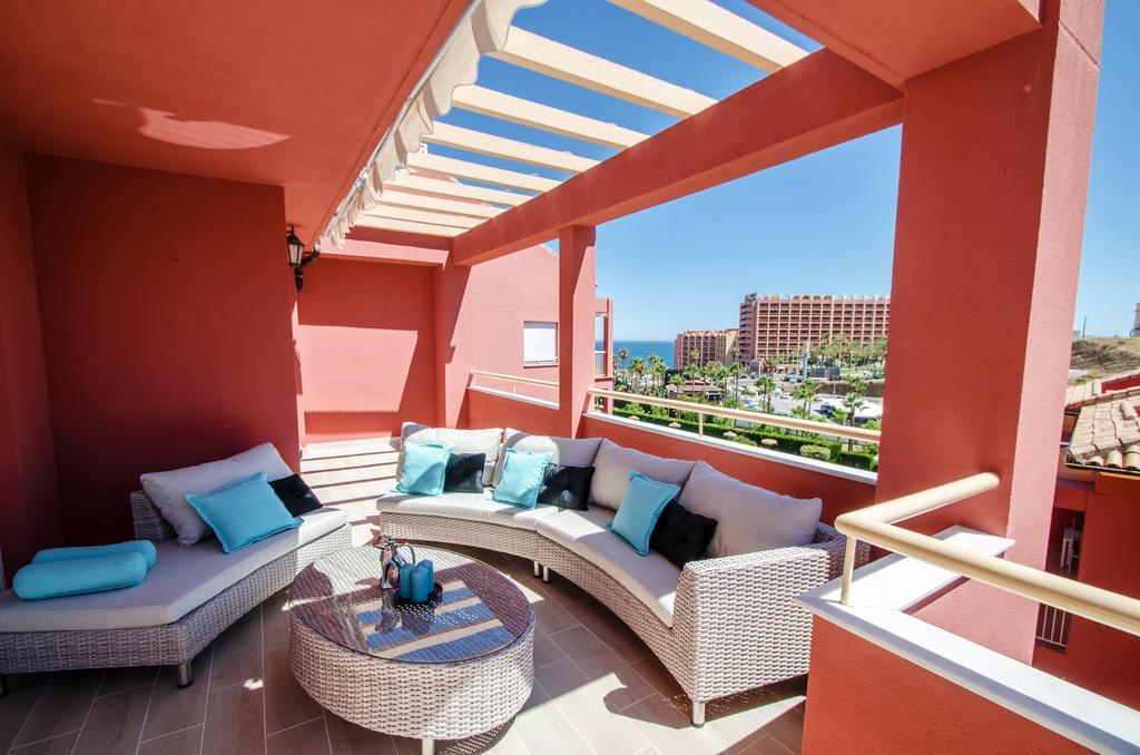 Ferienwohnung Gorgeous 170 Sq.M. Penthouse With Sea View Terraces Benalmádena Exterior foto