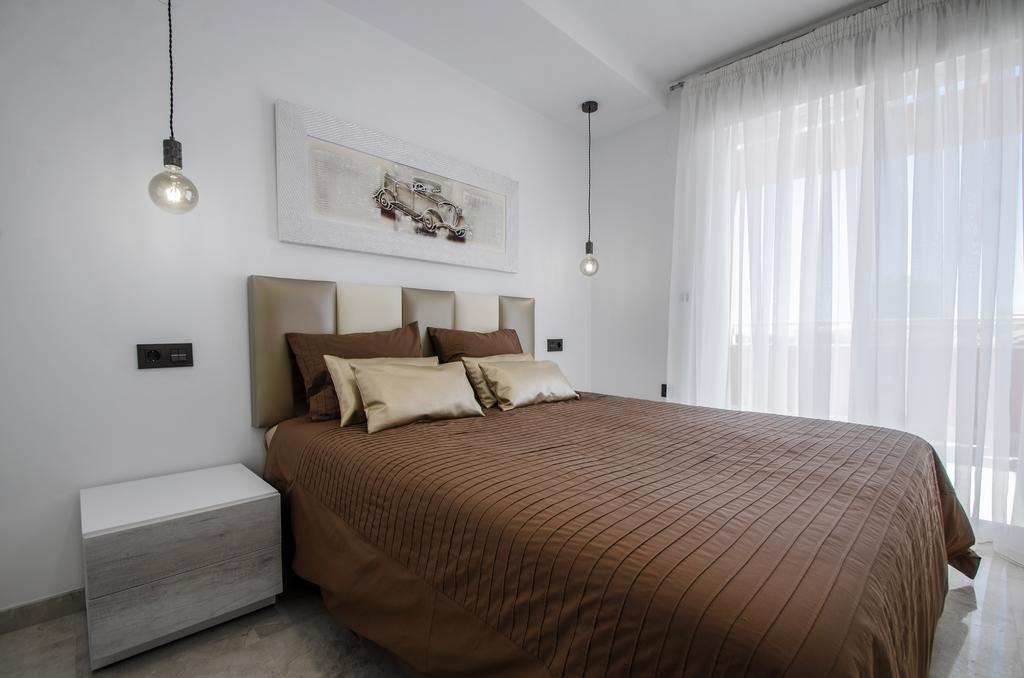 Ferienwohnung Gorgeous 170 Sq.M. Penthouse With Sea View Terraces Benalmádena Exterior foto
