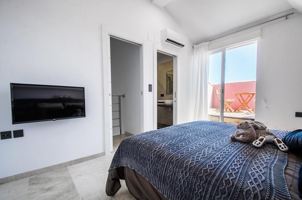Ferienwohnung Gorgeous 170 Sq.M. Penthouse With Sea View Terraces Benalmádena Exterior foto