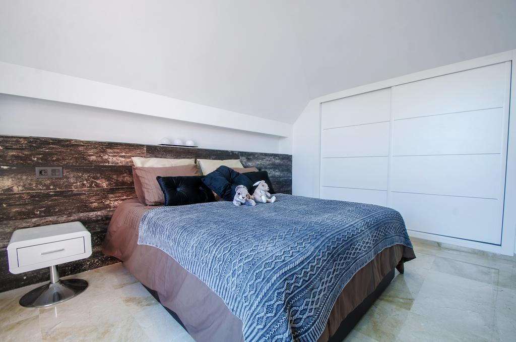 Ferienwohnung Gorgeous 170 Sq.M. Penthouse With Sea View Terraces Benalmádena Exterior foto