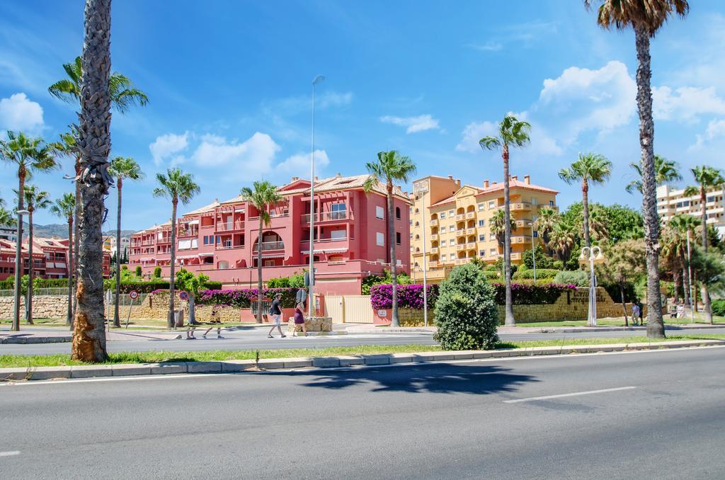 Ferienwohnung Gorgeous 170 Sq.M. Penthouse With Sea View Terraces Benalmádena Exterior foto